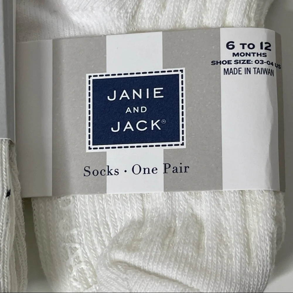 Janie and jack girls socks and hat